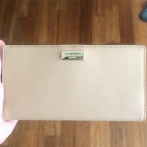 Tan Kate Spade wallet